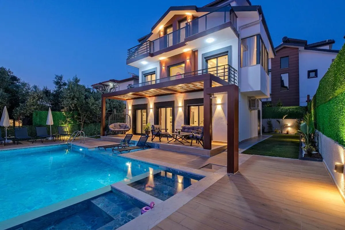 Casa Lykia - Villa With Pool & Sea Nearby Fethiye 0*,