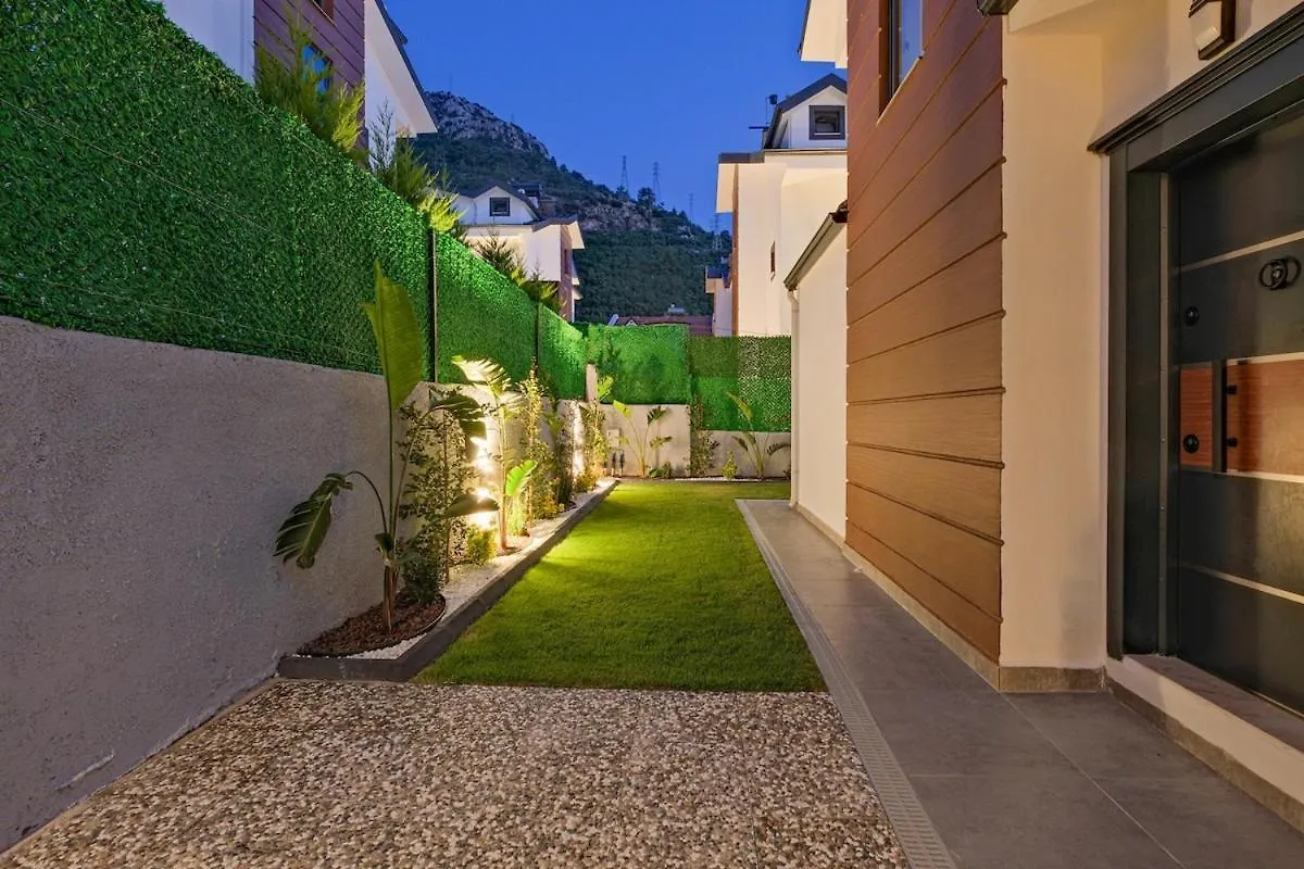Casa Lykia - Villa With Pool & Sea Nearby 페티예 터키