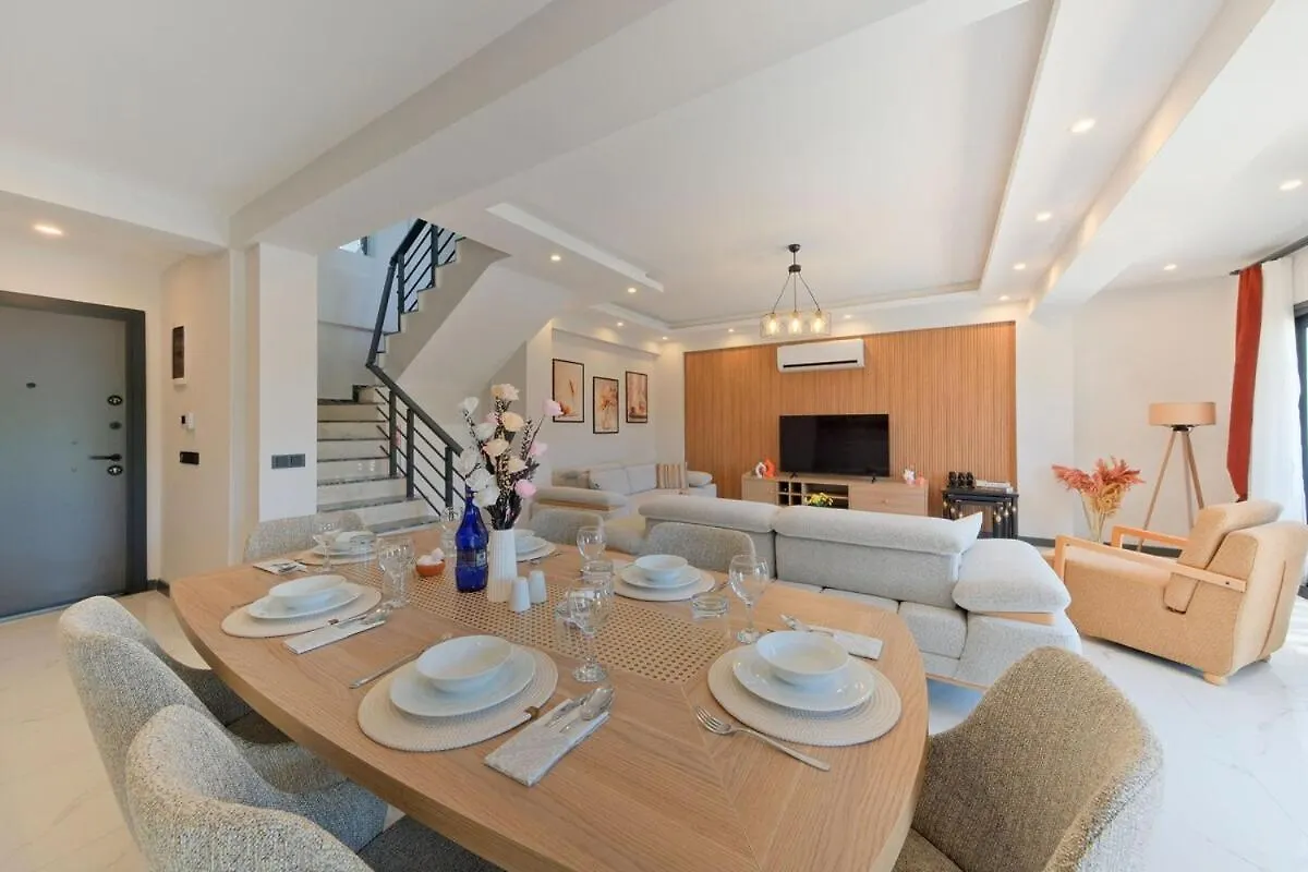 Casa Lykia - Villa With Pool & Sea Nearby 페티예 터키