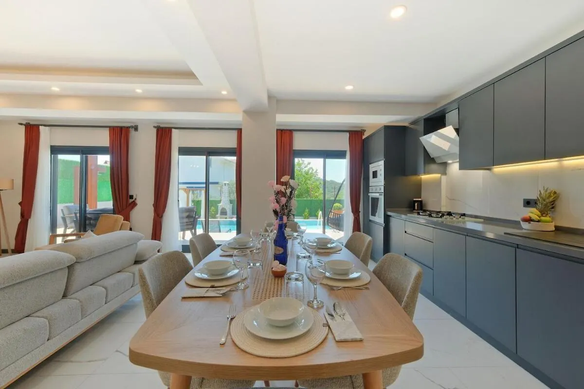 Casa Lykia - Villa With Pool & Sea Nearby Fethiye