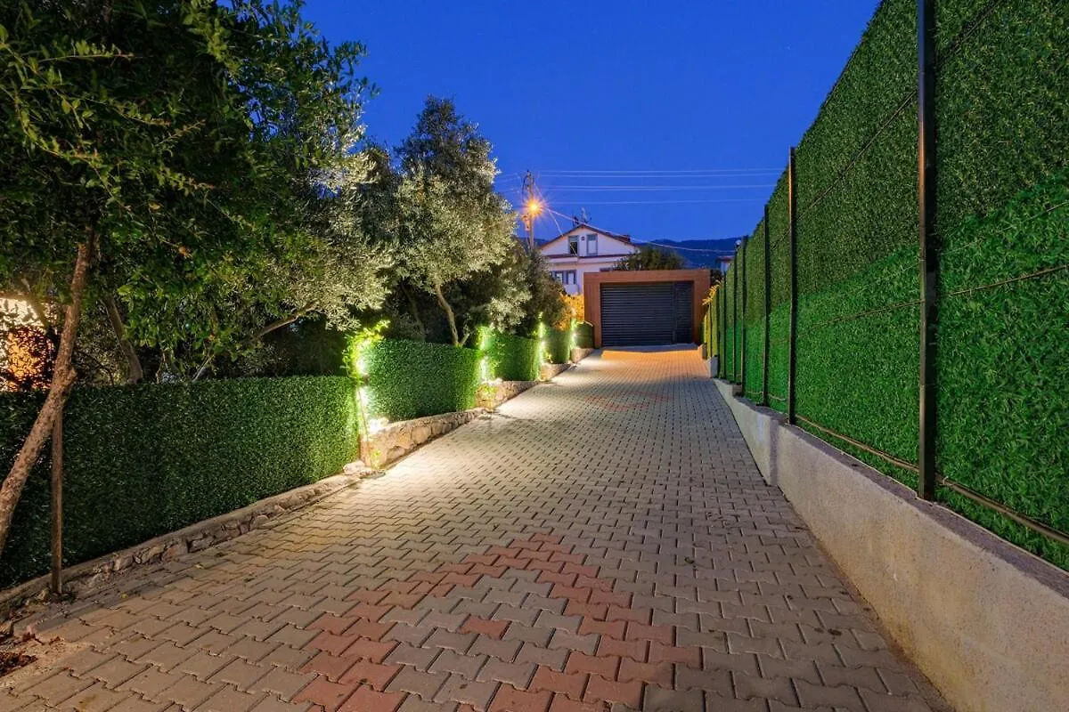 Casa Lykia - Villa With Pool & Sea Nearby 페티예 0*,  터키